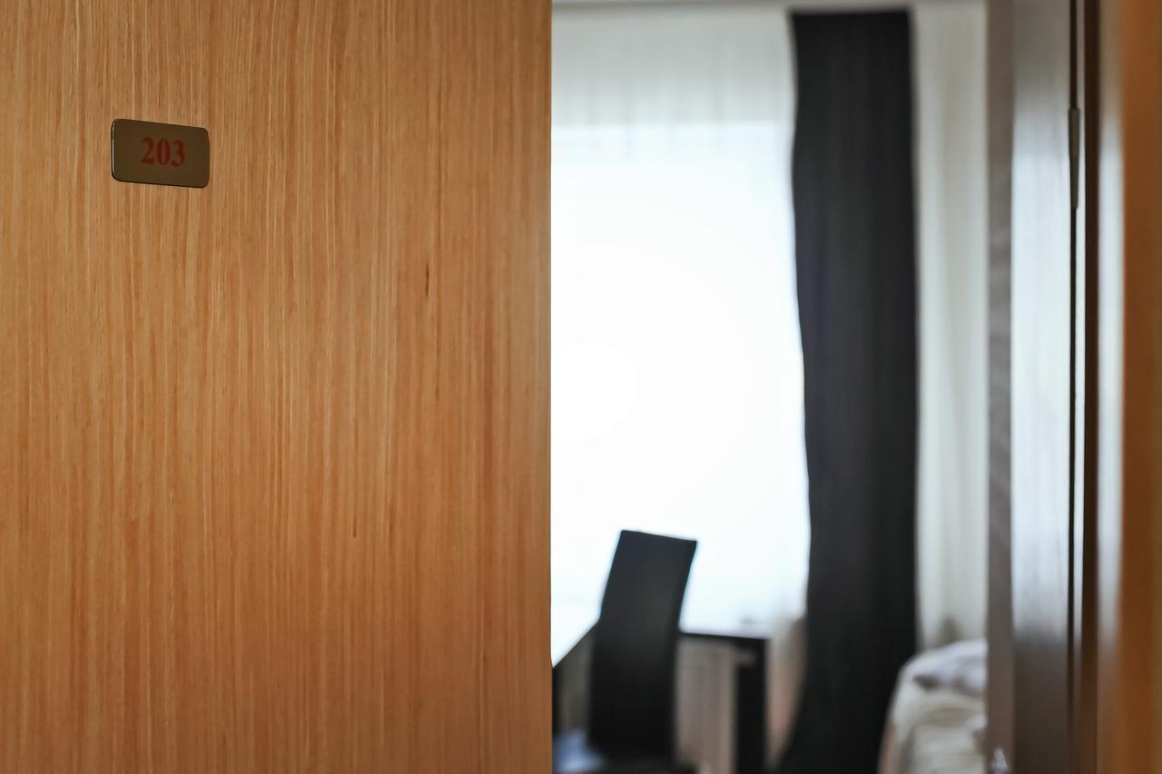 Hotel Palma Mažeikiai エクステリア 写真